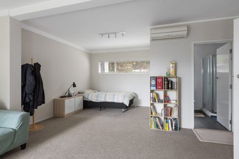 Photo of property in 2/13 Kiri Place, Mairangi Bay, Auckland, 0630