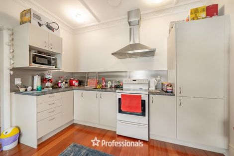 Photo of property in 135 Kings Crescent, Hutt Central, Lower Hutt, 5010