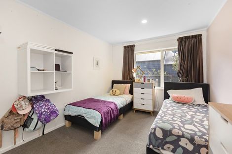 Photo of property in 6a Colenso Place, Mission Bay, Auckland, 1071