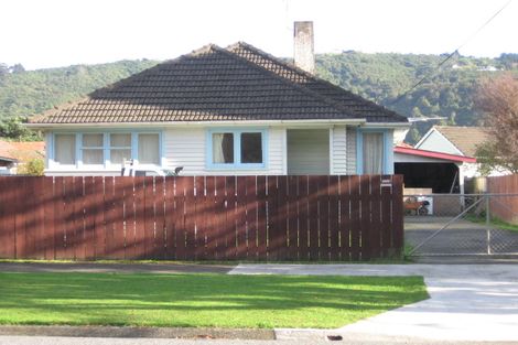 Photo of property in 1153a High Street, Taita, Lower Hutt, 5011