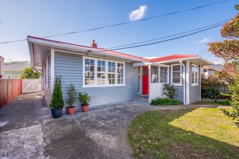 Photo of property in 49 Adelaide Street, Petone, Lower Hutt, 5012