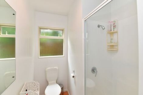 Photo of property in 35a Elliston Crescent, Stanmore Bay, Whangaparaoa, 0932