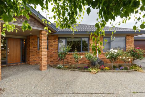 Photo of property in 28 Birmingham Street, Takaro, Palmerston North, 4412
