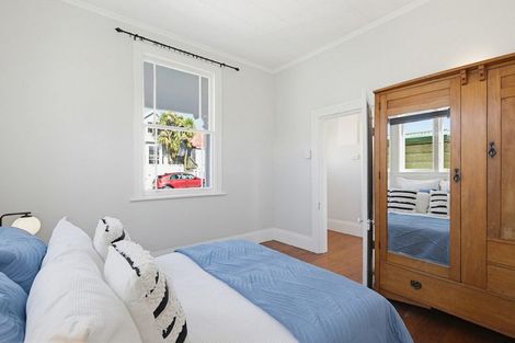 Photo of property in 37 Donald Mclean Street, Newtown, Wellington, 6021