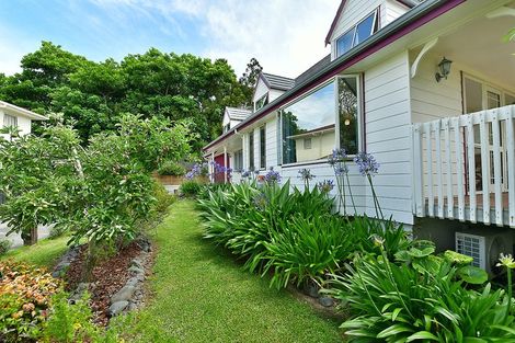 Photo of property in 7 Amberly Rise, Helensville, 0800