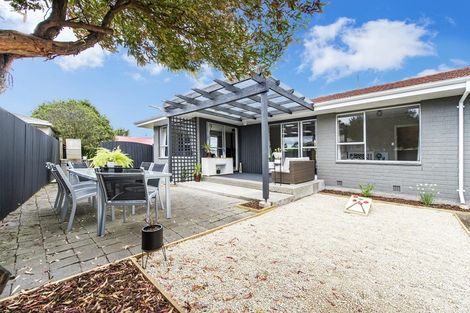 Photo of property in 3 Douglas Street, Rangiora, 7400