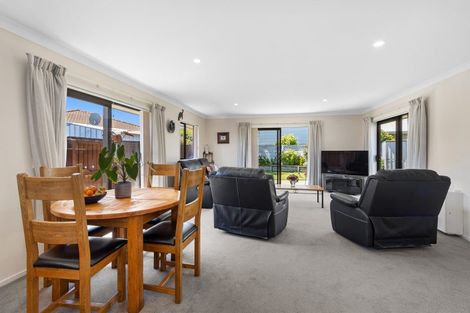 Photo of property in 1/7 Gibbs Place, Halswell, Christchurch, 8025