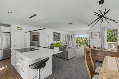 Photo of property in 127 Milne Drive, Paraparaumu, 5032