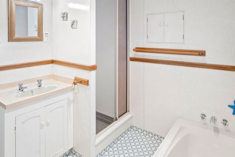 Photo of property in 272 Rutherford Street, Nelson South, Nelson, 7010