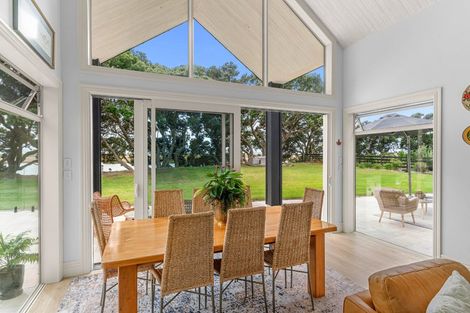 Photo of property in 615 Cove Road, Waipu, 0582