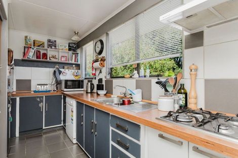 Photo of property in 25 Thyra Street, Dannevirke, 4930