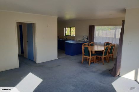 Photo of property in 2/26 Blenheim Street, Glenfield, Auckland, 0629