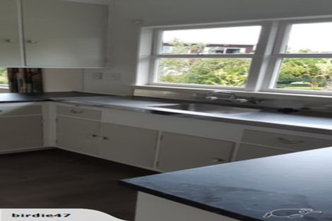 Photo of property in 20 Treeway, Sunnyhills, Auckland, 2010