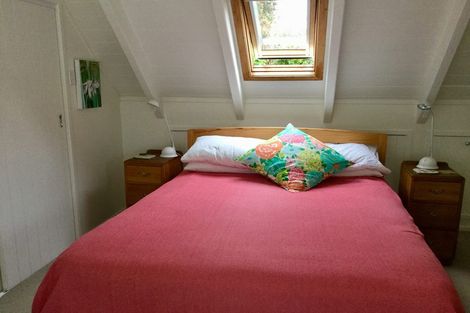 Photo of property in 27 Hastings Parade, Devonport, Auckland, 0624