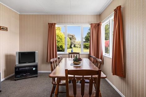 Photo of property in 5 Tasman Street, Havelock North, 4130