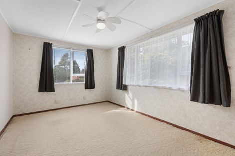 Photo of property in 70 Glenpark Avenue, Frankleigh Park, New Plymouth, 4310