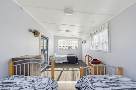 Photo of property in 201 Chartwell Avenue, Whangamata, 3620