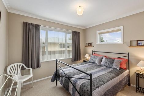 Photo of property in 17 Meadowvale Drive, Levin, 5510