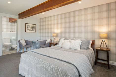 Photo of property in 5 Taranaki Street, Picton, 7220