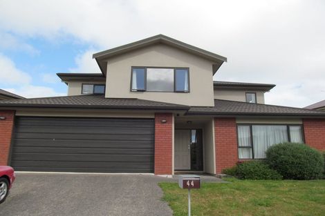 Photo of property in 44 Te Puia Drive, Aotea, Porirua, 5024