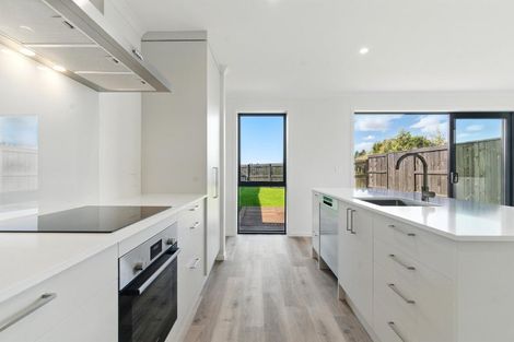 Photo of property in 16 Keri Rua Road, Leamington, 3495