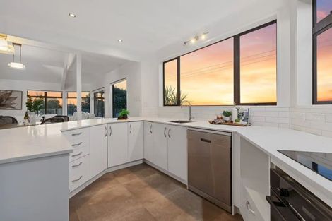 Photo of property in 368 Papamoa Beach Road, Papamoa Beach, Papamoa, 3118