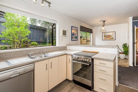 Photo of property in 25 Chums Road, Paraparaumu Beach, Paraparaumu, 5032