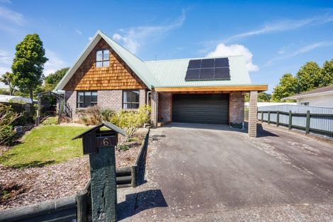 Photo of property in 6 Maire Street, Pahiatua, 4910
