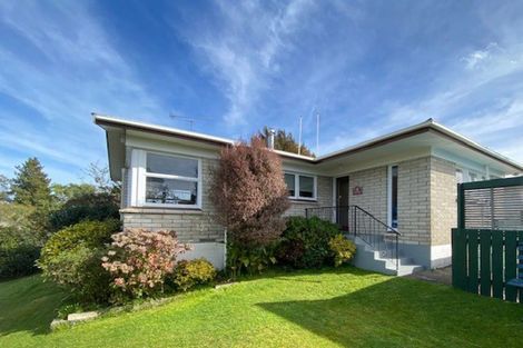 Photo of property in 14 George Place, Tokoroa, 3420