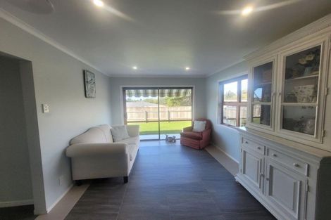 Photo of property in 394 Mangorei Road, Merrilands, New Plymouth, 4312