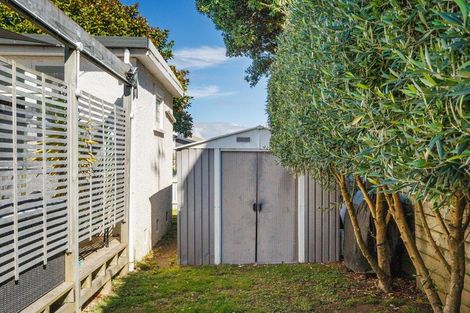 Photo of property in 3 Saint Johns Avenue, Palmerston North, 4414