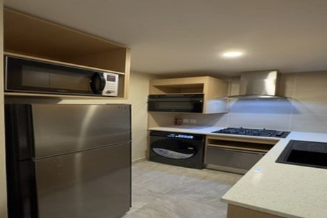 Photo of property in 822 Beach Road, Browns Bay, Auckland, 0630
