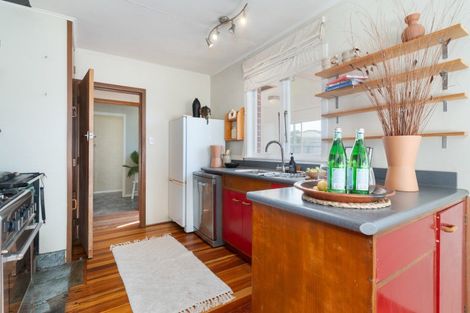 Photo of property in 154 Kent Street, Carterton, 5713