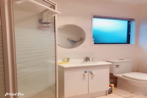 Photo of property in 22 Tamaki Bay Drive, Pakuranga, Auckland, 2010