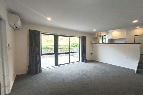 Photo of property in 11 Thatcher Crescent, Crofton Downs, Wellington, 6035