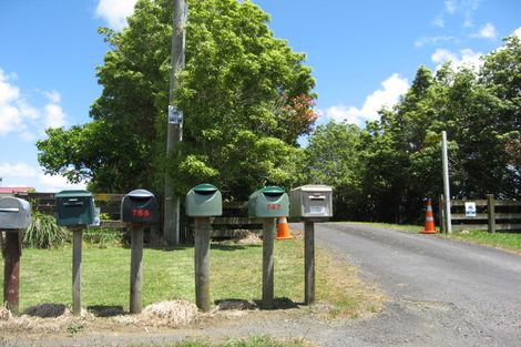 Photo of property in 793 Great South Road, Runciman, Drury, 2578