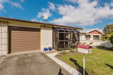 Photo of property in 11b George Street, Dannevirke, 4930