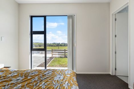 Photo of property in 1 Kentucky Blue Road, Karaka, 2580