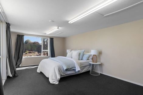 Photo of property in 14 De Havilland Street, Hornby, Christchurch, 8042