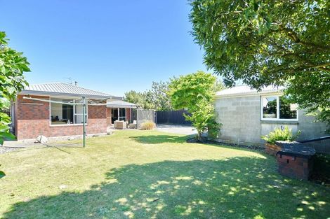 Photo of property in 46 Radiata Avenue, Parklands, Christchurch, 8083