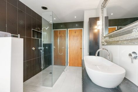 Photo of property in 14 Nile Road, Milford, Auckland, 0620