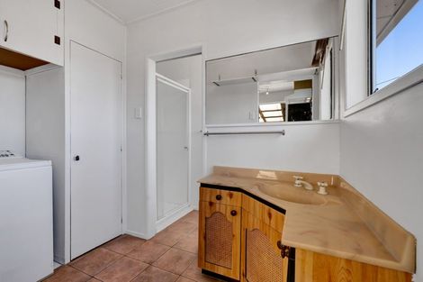 Photo of property in 28a Simons Street, Moturoa, New Plymouth, 4310