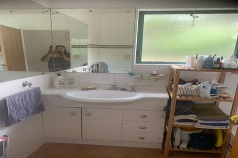 Photo of property in 67 Anzac Road, Waitakere, Auckland, 0816