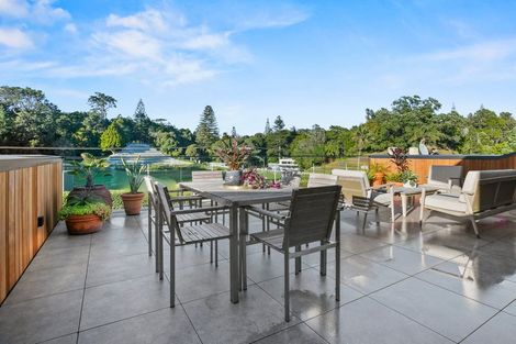 Photo of property in 15 Fillis Street, New Plymouth, 4310