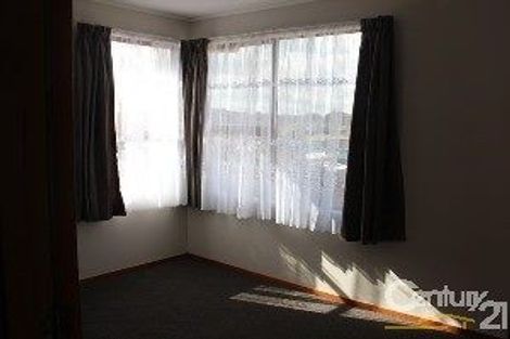 Photo of property in 37 Catkin Crescent, Papatoetoe, Auckland, 2025