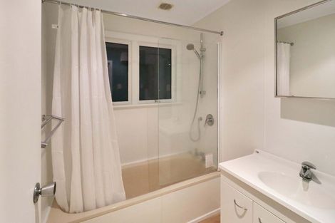 Photo of property in 58 Aniseed Grove, Timberlea, Upper Hutt, 5018