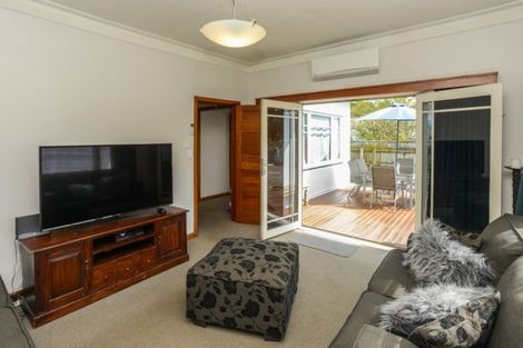Photo of property in 305a Murdoch Road East, Akina, Hastings, 4122