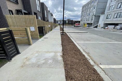 Photo of property in 8 Rauemi Way, Te Atatu South, Auckland, 0610