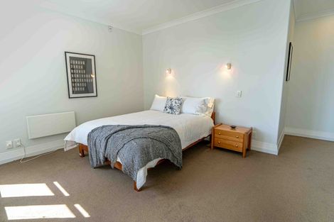 Photo of property in Kelvin House, 8d/16 The Terrace, Wellington Central, Wellington, 6011
