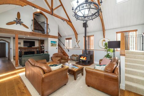 Photo of property in 109 Main North Road, Woodend, 7610